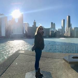 Meet your Posher, Eva